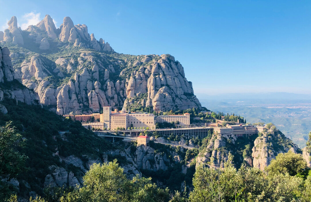 Montserrat, una de las mejores excursiones cerca de Barcelona.