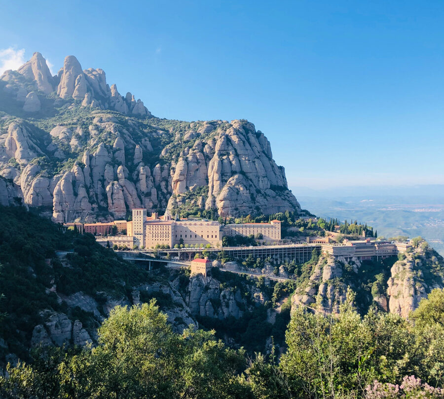 Montserrat, una de las mejores excursiones cerca de Barcelona.