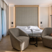 Estudio con balcón, Vallés.